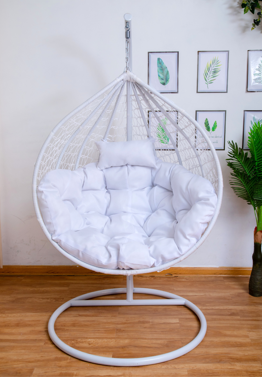 Hanging sales egg chair
